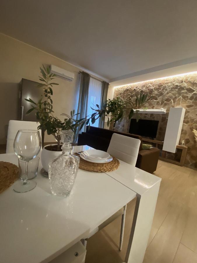 Ca Sal Holiday Home Lesina Buitenkant foto